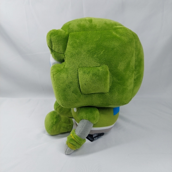 Hasbro Transformers Green Autobot Hound 12" Plush 2022 - Picture 6 of 8